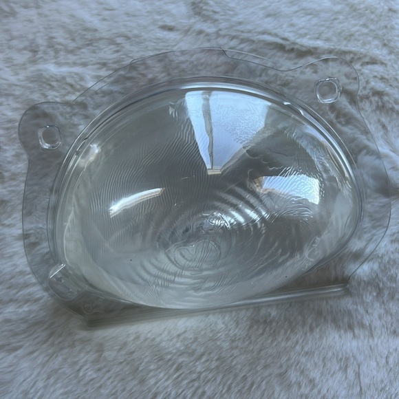 Victoria’s Secret Nu Bra Invisible Push Up - Picture 6 of 7